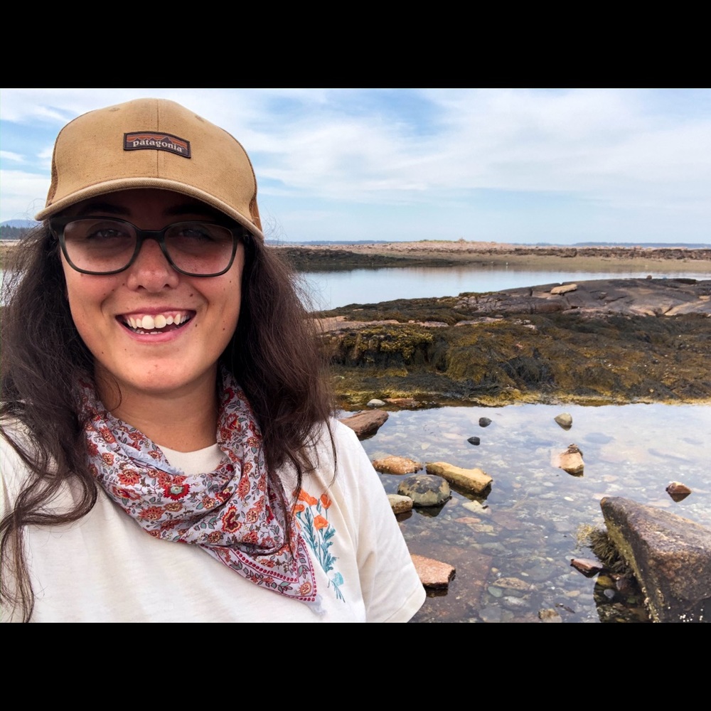 Meet your Posher, Stephanie